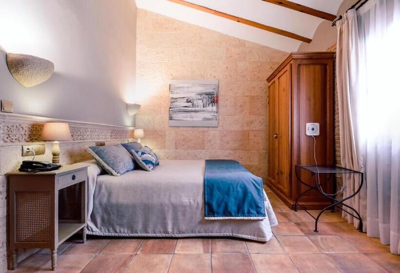 Номер Стандарт, Casa Babel