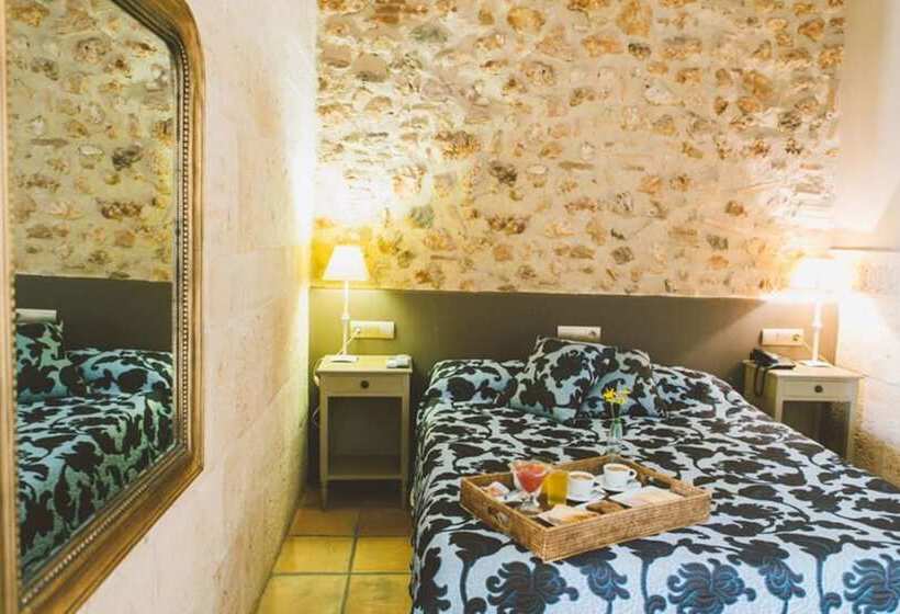 Полулюкс, Casa Babel