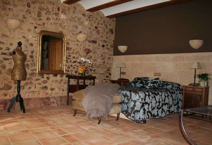 Полулюкс, Casa Babel