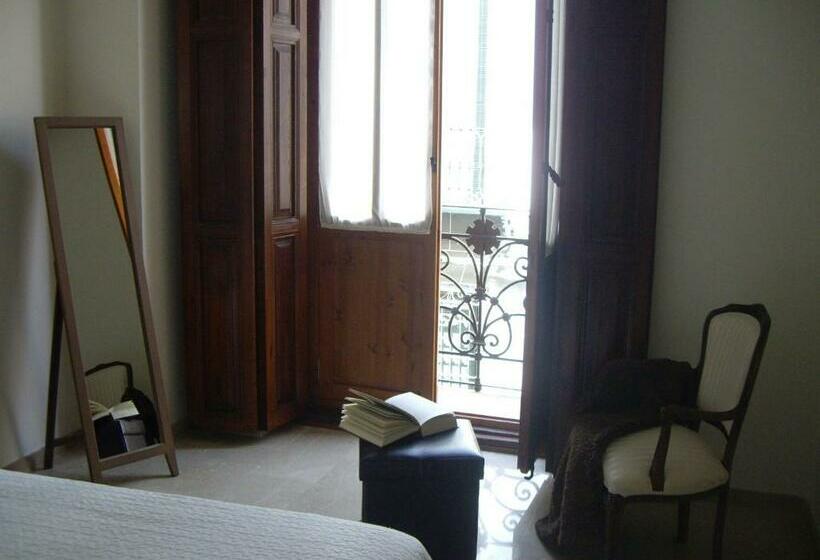 جناح, San Sebastián Hospedería