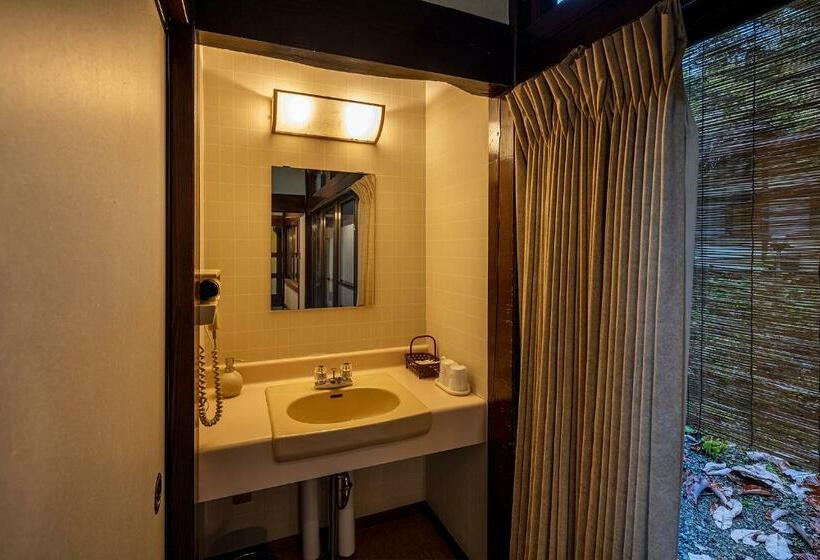 חדר סטנדרט חדר אמבטיה משותף, Furusato