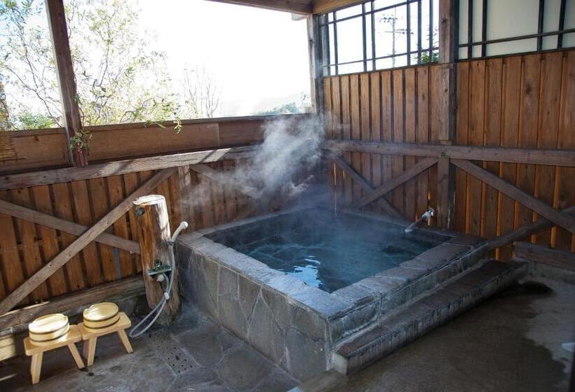 חדר סטנדרט, Hozanso Beppu