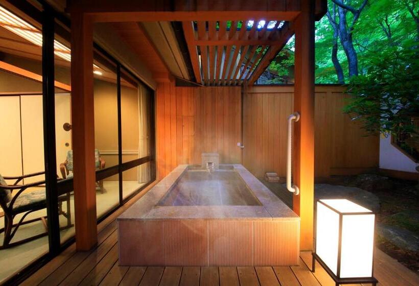 스탠다드 룸, Shikitei Morioka Tsunagionsen