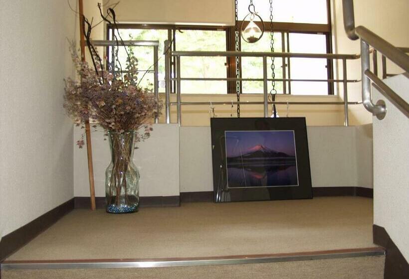 バス共有のスタンダードルーム, Teiensaryo Yamanakako