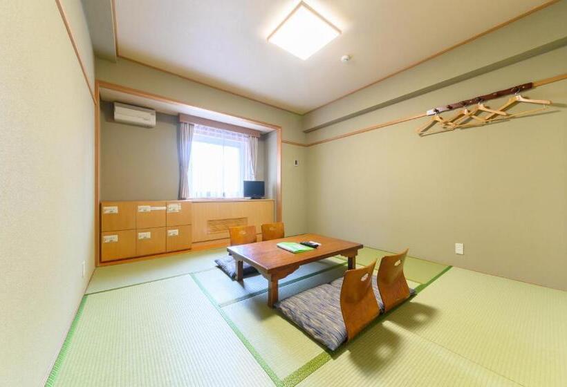غرفة قياسية ثلاثية حمام مشترك, Sapporo International Youth Hostel