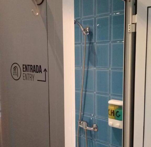 4-Bett-Standardzimmer Geteiltes Bad, Casa Do Marabillas Hostel