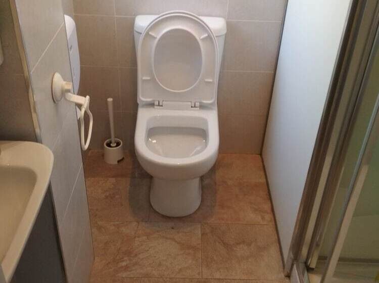 4 Bett Standardzimmer, Casa Do Marabillas Hostel