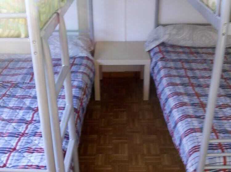 Четырехместный Номер Стандарт, Casa Do Marabillas Hostel