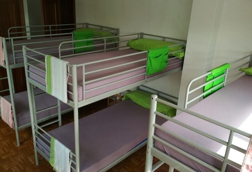 Familienzimmer Geteiltes Bad, Casa Do Marabillas Hostel