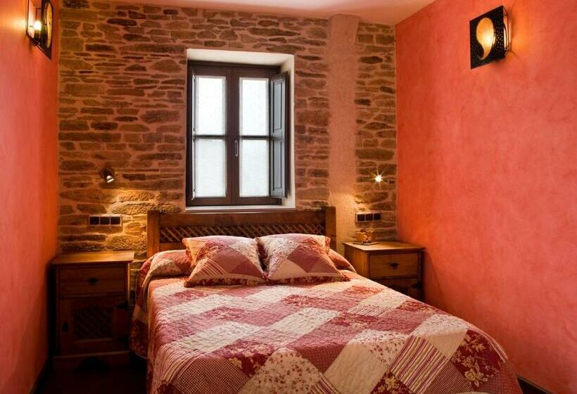 スタンダードルーム, Hostal Raices