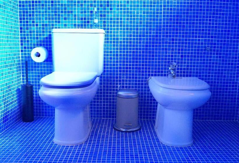 سوییت سوپریور با چشم‌انداز دریا, B&b La Vista Brava