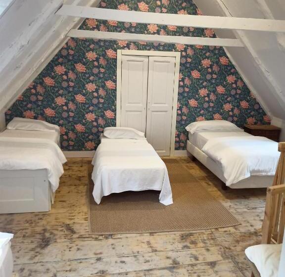 خانه 4 خوابه, Hostel Baqueira Refugi Rosta Pyrenmuseu