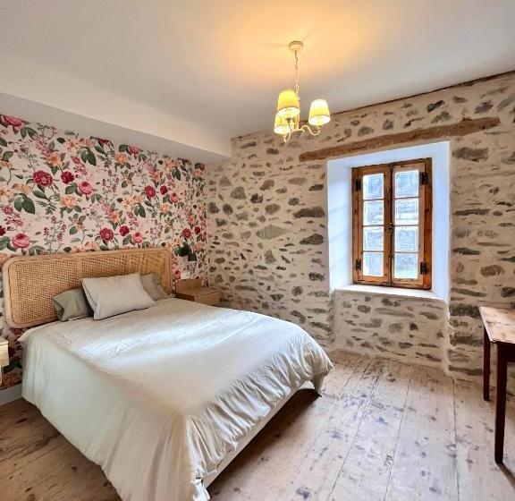 4间卧室的房子, Hostel Baqueira   Refugi Rosta   Pyrenmuseu