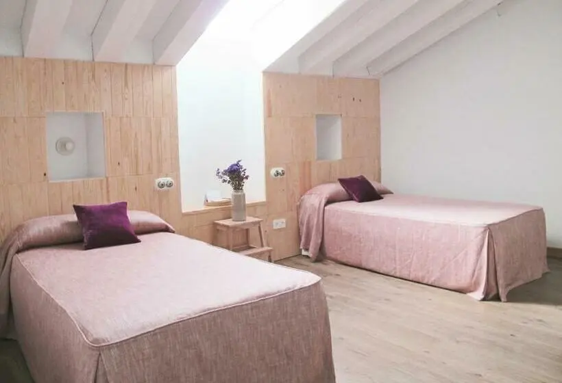 Standard-huone, Ayllon