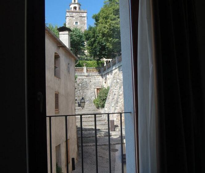 套房, Casa Marcial