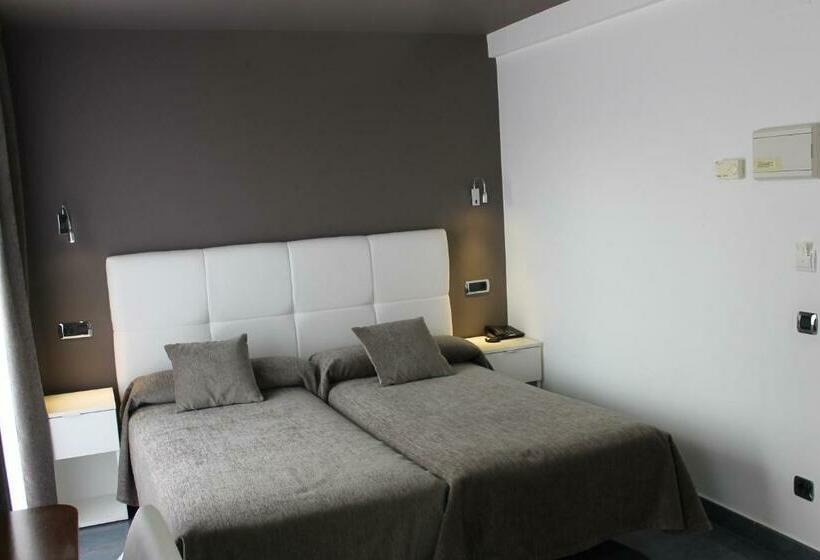 غرفة سوبيريور, El Salt