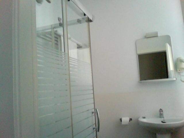 スタンダードトリプルルーム, Estació Del Nord