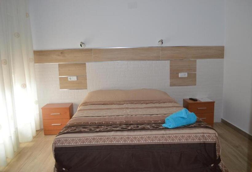 חדר משפחתי, Hostal Rural Amador