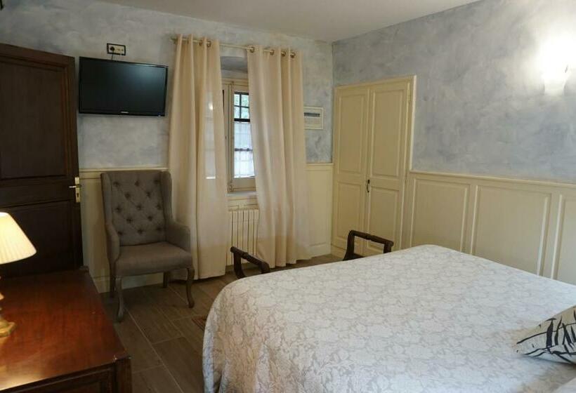 标准间, La Sala De Camós