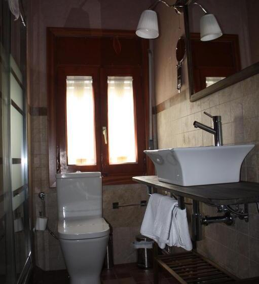 스탠다드 발코니 룸, Mesón Del Gallo