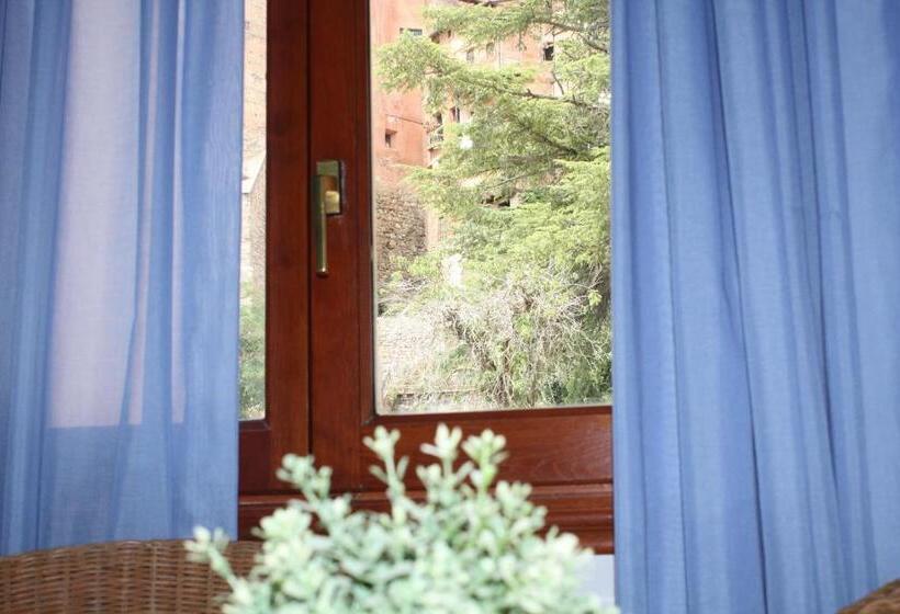 4인용 스탠다드 룸, Mesón Del Gallo