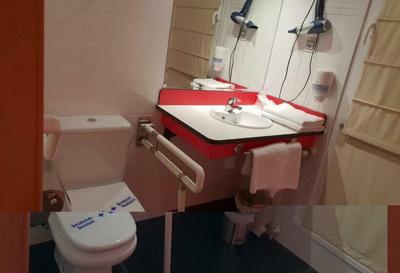 اتاق استاندارد سه نفره, Norte