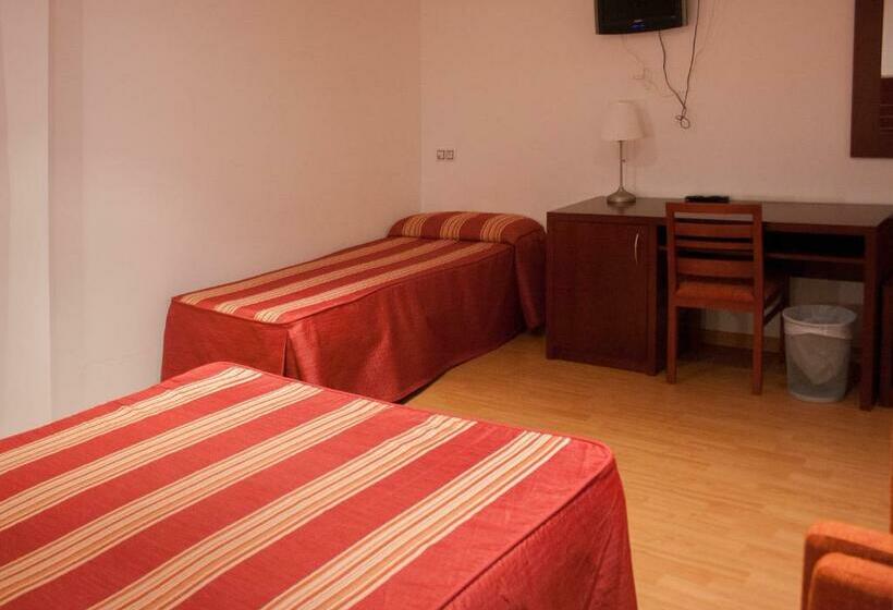 غرفة قياسية ثلاثية, Norte