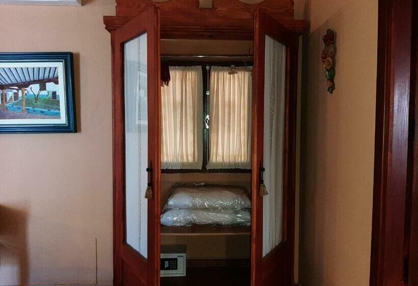 Люкс, Rural Posada Los Caballeros