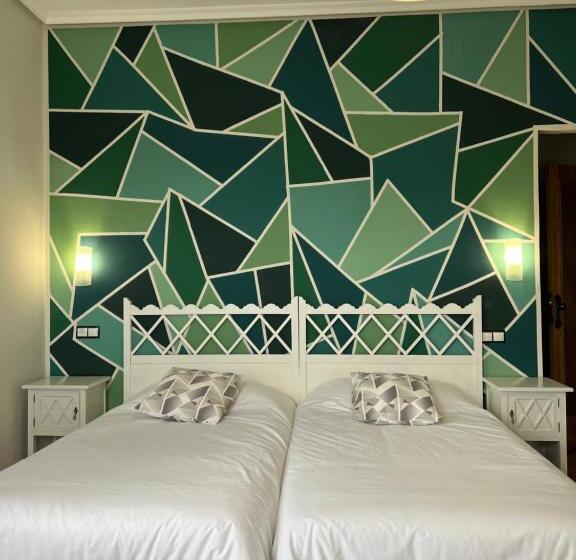 غرفة قياسية, Regueiro