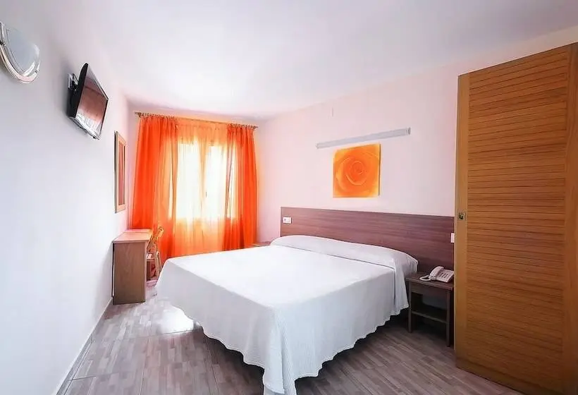 Chambre Standard, Silvia