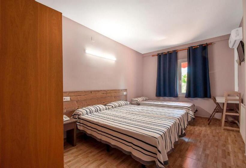 스탠다드 트리플 룸, Silvia