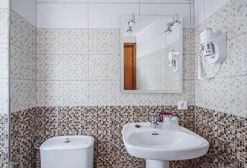 스탠다드 트리플 룸, Silvia