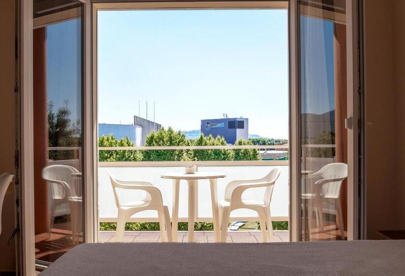 스탠다드 발코니 룸, Silvia