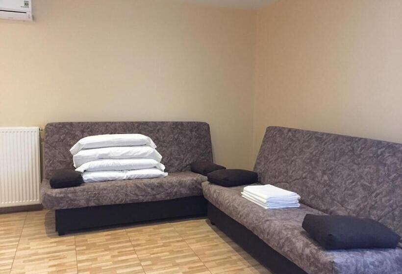 침실 1개 아파트, Silvia