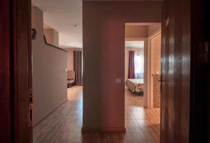 침실 1개 아파트, Silvia