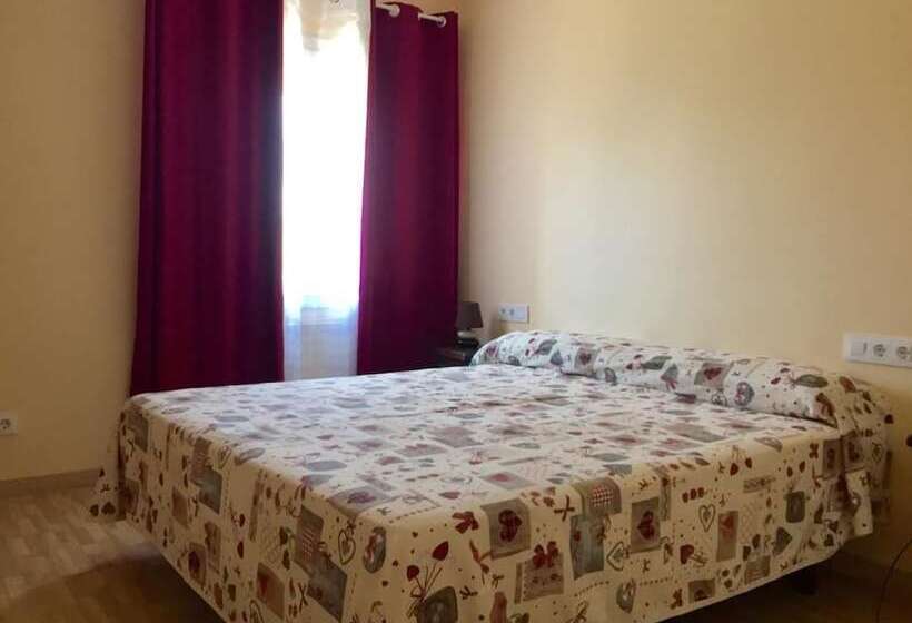 침실 1개 아파트, Silvia