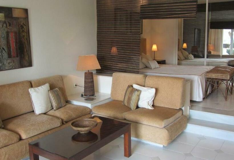 スタンダードスタジオ, Miraflores Resort