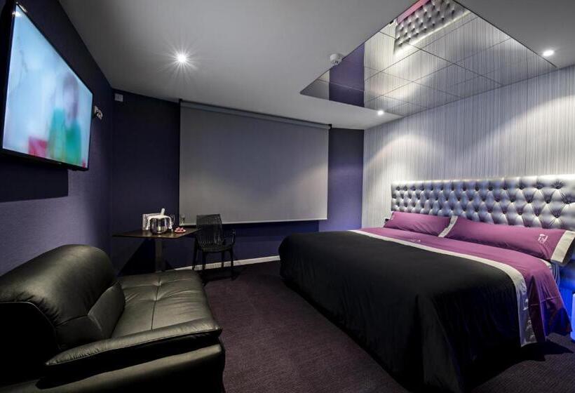 스탠다드 룸 킹사이즈 침대, Motel Venus La Coruña