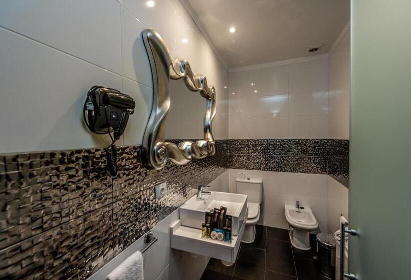 스탠다드 룸 킹사이즈 침대, Motel Venus La Coruña