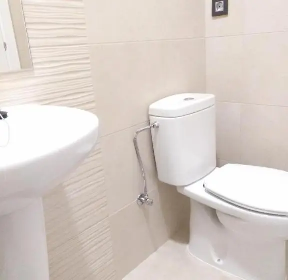 اتاق لوکس, Pension Albergue Don Alvaro