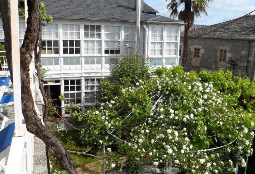 غرفة سوبيريور عائلية, Pension Albergue Don Alvaro