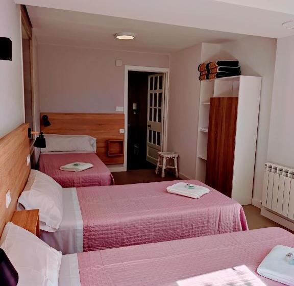 غرفة عائلية, Pension Albergue Don Alvaro