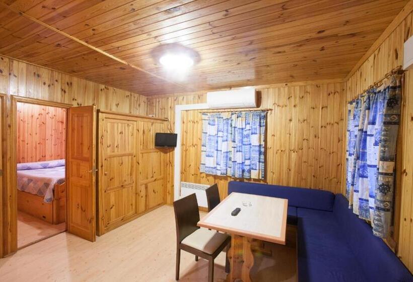 Бунгало Стандарт 2 Спальни, Camping Gironella