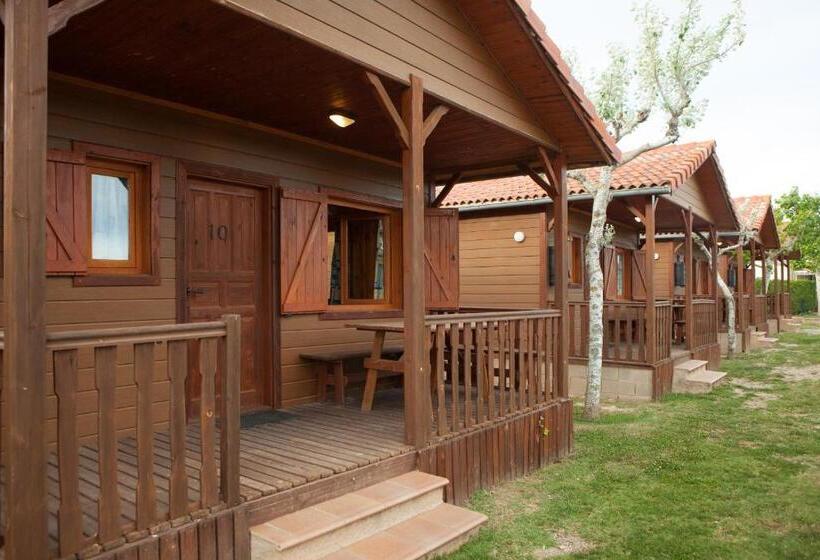 带2个卧室的标准洋房, Camping Gironella