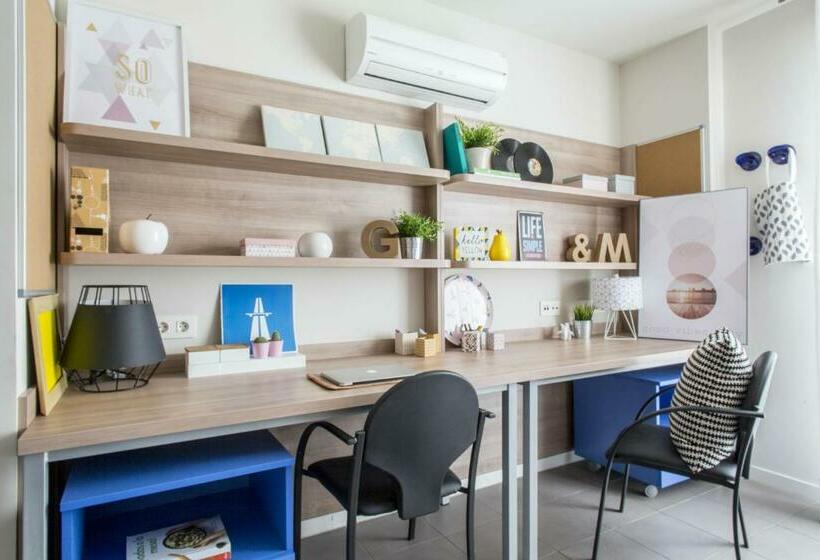 إستوديو كلاسيكى, Colegio Mayor La Concepcion