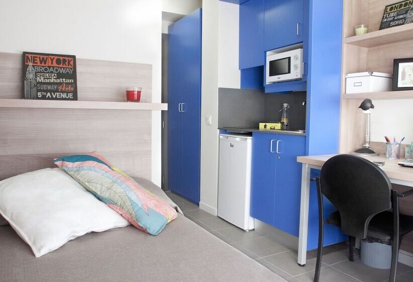 إستوديو قياسى, Colegio Mayor La Concepcion