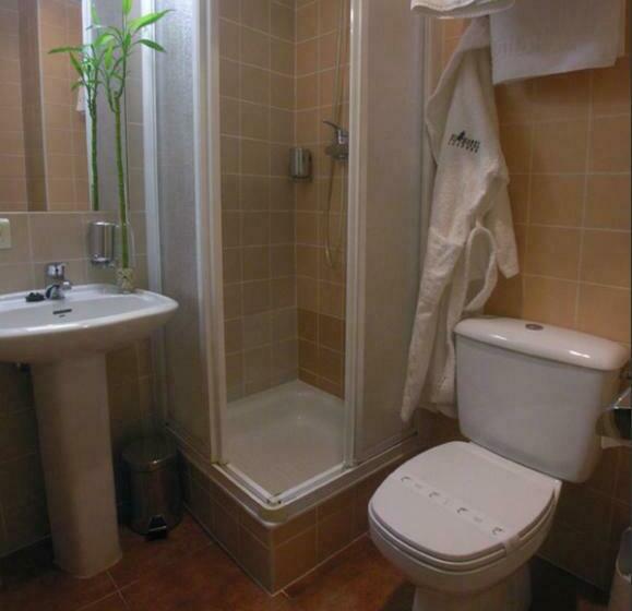 اتاق استاندارد, Jacobeo