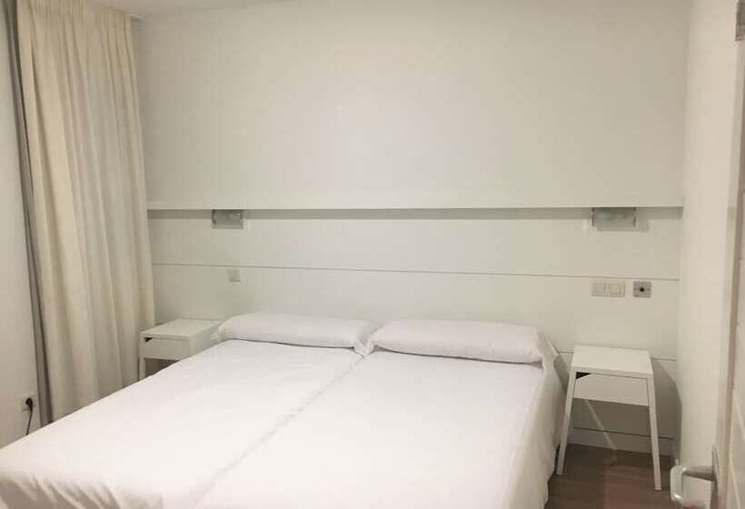 اتاق استاندارد, Jacobeo