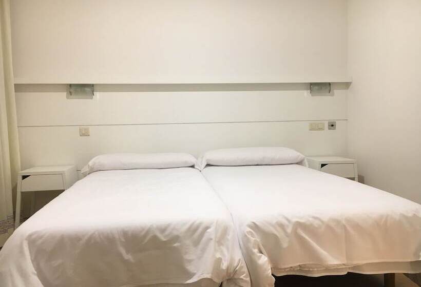 اتاق استاندارد, Jacobeo