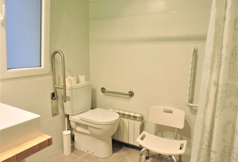 اتاق استاندارد, Jacobeo